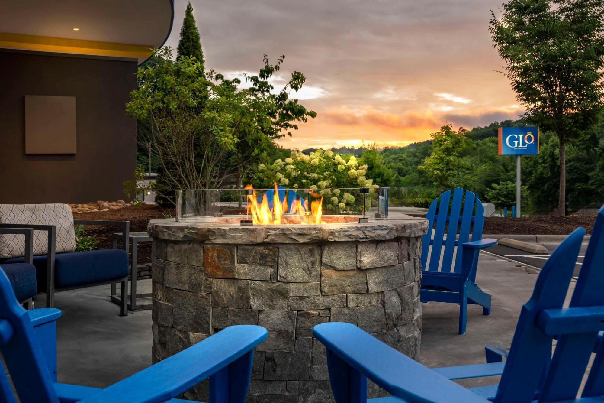 Glo Hotel Asheville-Blue Ridge Parkway Exterior foto