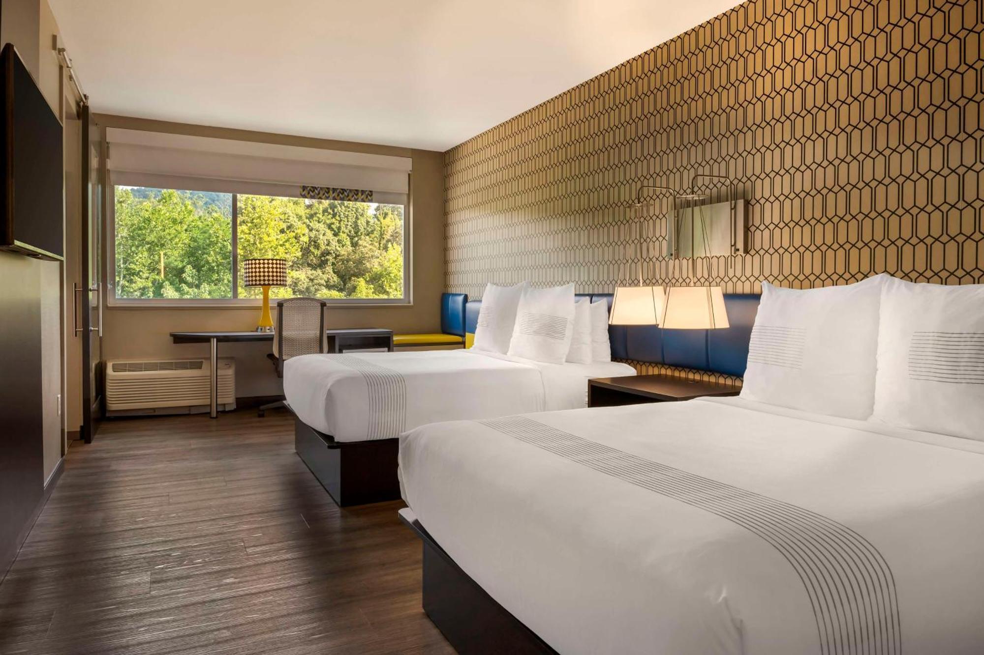 Glo Hotel Asheville-Blue Ridge Parkway Exterior foto